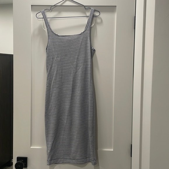 Zara Black & White Stripped Dress - Picture 1 of 4